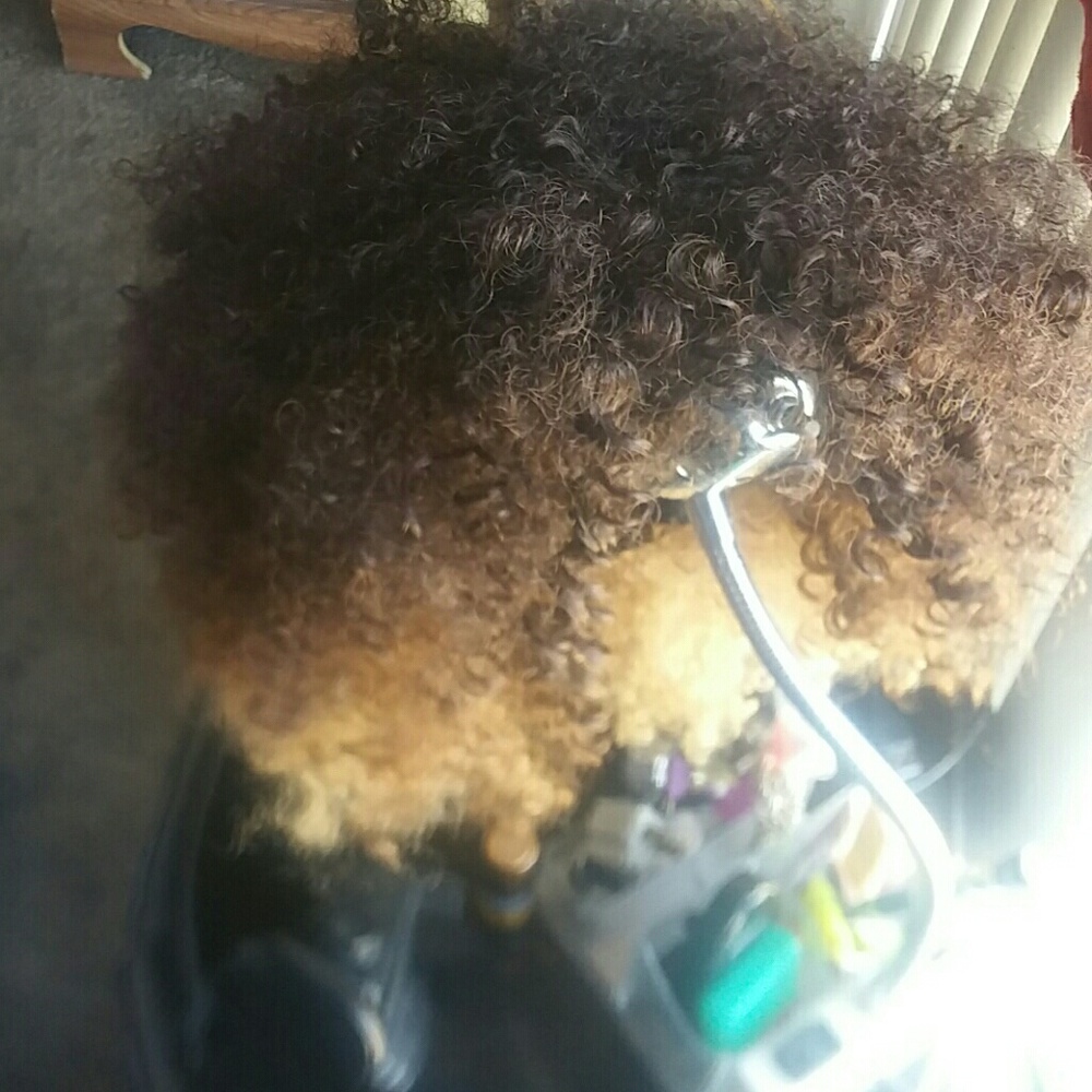 Shake-n-go wig